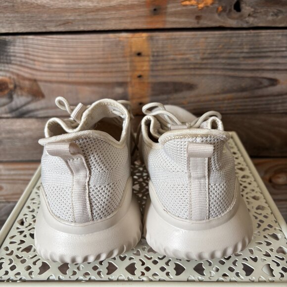 Ivory Mesh Sneakers - Size EU 40 - Picture 5 of 8